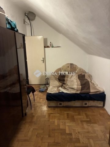 Eladó családi ház, Budapesten, XVIII. kerületben 94 M Ft