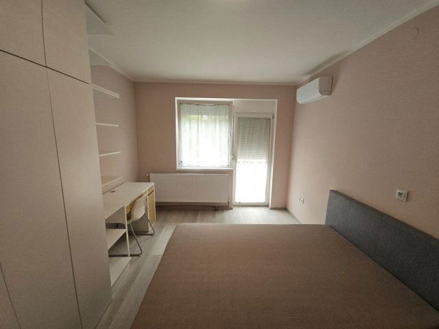 Eladó téglalakás, Kaposváron 82 M Ft, 2 szobás