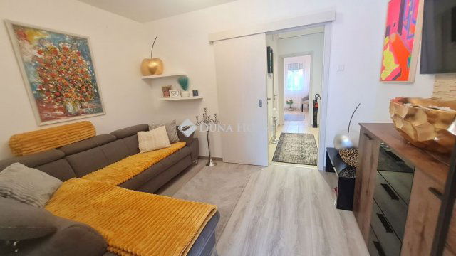 Eladó téglalakás, Hévízen 55 M Ft, 2 szobás