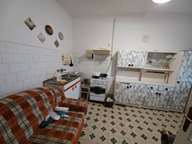 Eladó családi ház, Bárándon 16.9 M Ft, 2 szobás