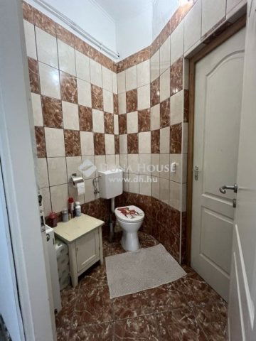 Eladó ipari ingatlan, Budapesten, XXII. kerületben 199.999 M Ft