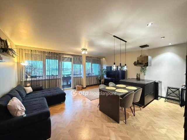 Eladó téglalakás, Budapesten, X. kerületben 75.9 M Ft, 2 szobás