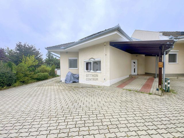 Eladó sorház, Mogyoródon, Szentjakab parkban 102.5 M Ft, 4 szobás
