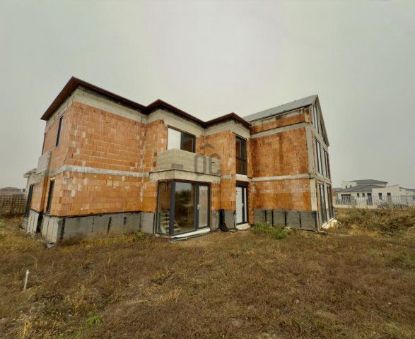 Eladó családi ház, Budapesten, XVIII. kerületben 234.5 M Ft