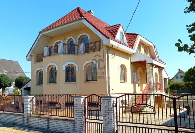 Eladó családi ház, Alsónémediben 109 M Ft, 5 szobás