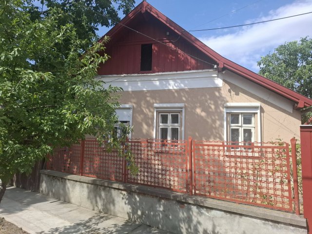 Eladó családi ház, Tótkomlóson 12.9 M Ft, 3+1 szobás