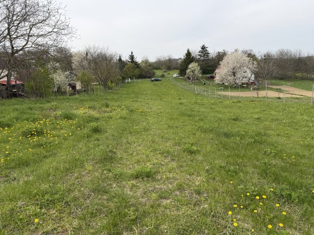 Eladó telek, Csetényben 15.9 M Ft / költözzbe.hu