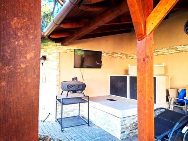 Eladó családi ház, Budapesten, XVI. kerületben 285 M Ft