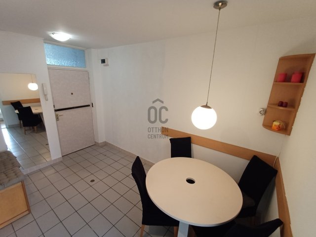 Kiadó téglalakás, albérlet, Debrecenben 220 E Ft / hó, 2 szobás