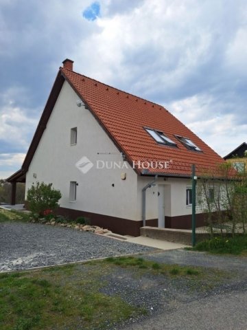 Eladó családi ház, Zalaegerszegen 89.9 M Ft, 5 szobás