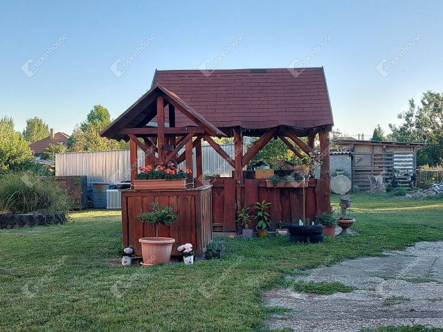 Eladó családi ház, Abdaon 56 M Ft, 4 szobás