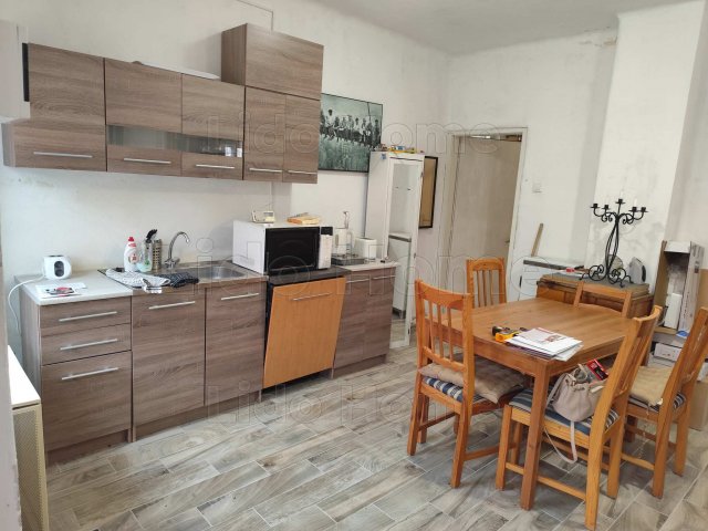Eladó családi ház, Igalon 47 M Ft, 2 szobás