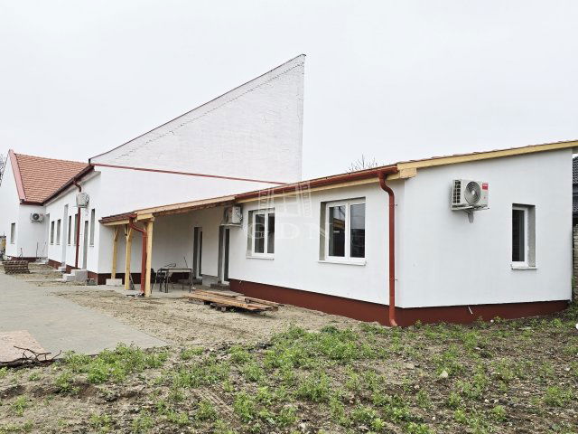 Eladó téglalakás, Budapesten, XXIII. kerületben 53 M Ft