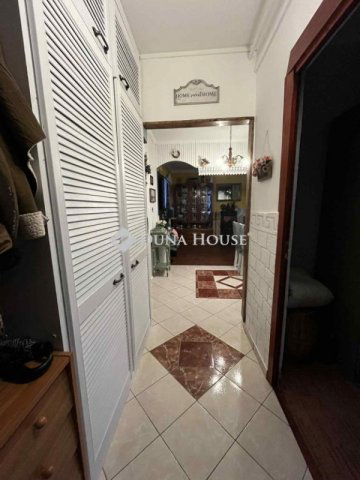 Eladó panellakás, Várpalotán 59.9 M Ft, 4 szobás