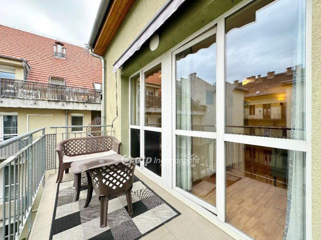 Eladó téglalakás, Budapesten, IX. kerületben 85 M Ft, 2 szobás