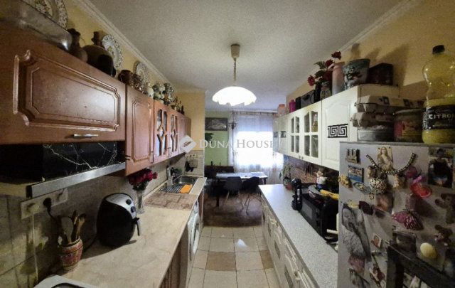Eladó téglalakás, Budapesten, XIV. kerületben, Hungária körúton