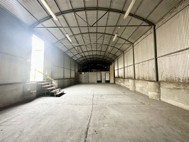 Kiadó ipari ingatlan, Budapesten, X. kerületben 225 E Ft / hó
