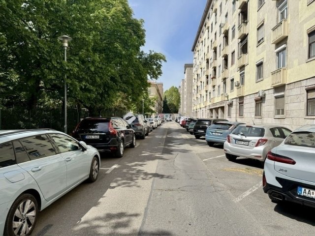 Eladó téglalakás, Budapesten, V. kerületben 84.9 M Ft, 2 szobás