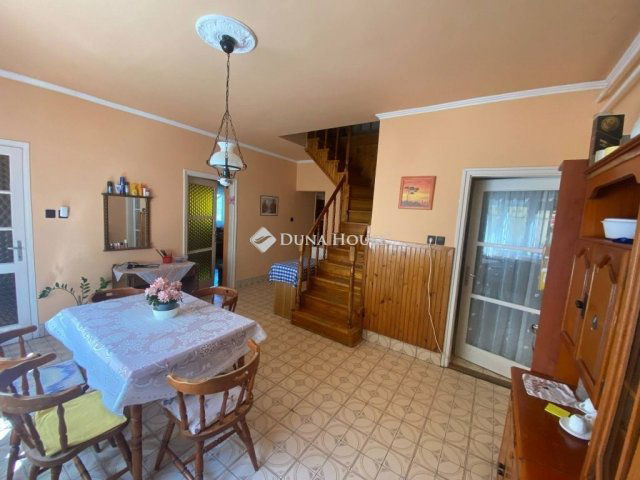 Eladó családi ház, Püspökladányban 49.9 M Ft, 5 szobás