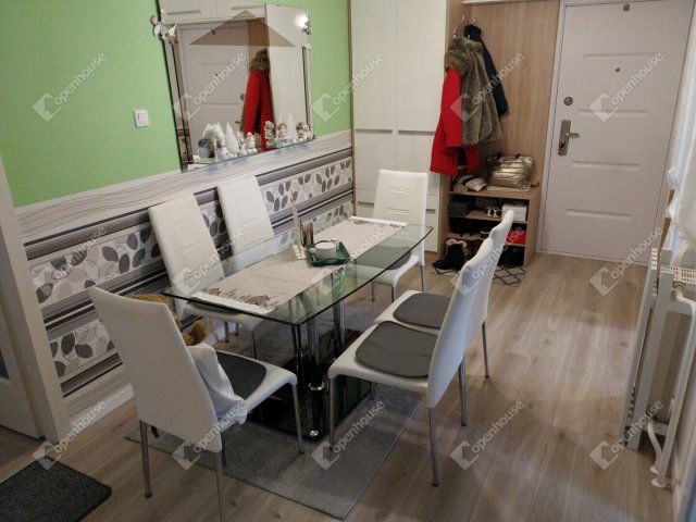 Eladó téglalakás, Szombathelyen 57.9 M Ft, 3 szobás