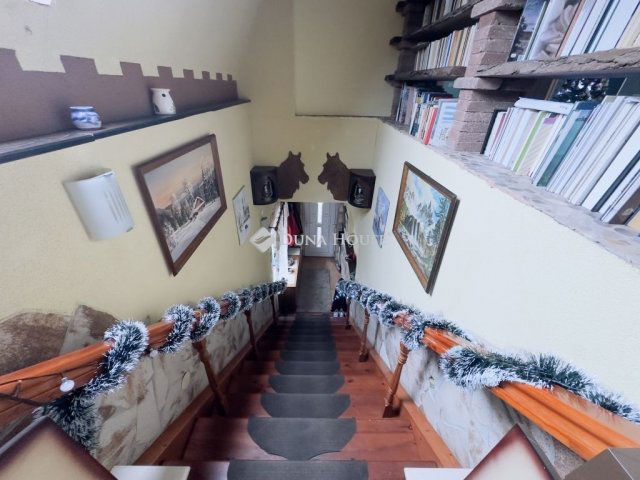 Eladó családi ház, Bugyin 82 M Ft, 5 szobás