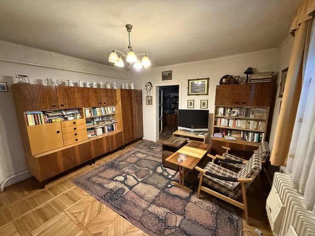 Eladó családi ház, Szentendrén 95 M Ft, 4 szobás