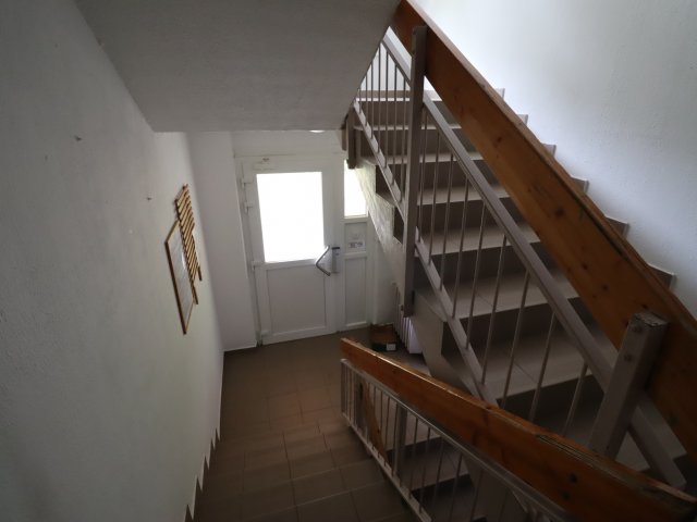 Eladó panellakás, Szegeden 51.9 M Ft, 3 szobás