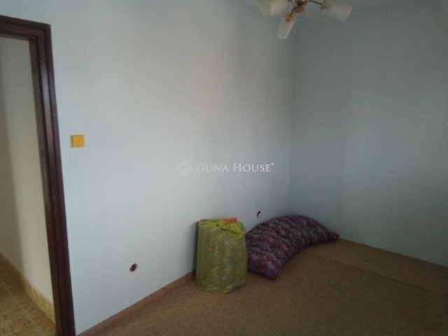 Eladó családi ház, Csákánydoroszlón 69 M Ft, 5 szobás