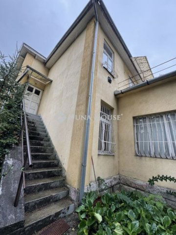 Eladó családi ház, Gödön 77.9 M Ft, 4 szobás