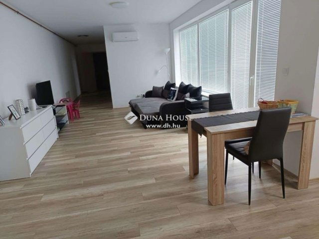 Eladó téglalakás, Kozármislenyen 72.4 M Ft, 3 szobás