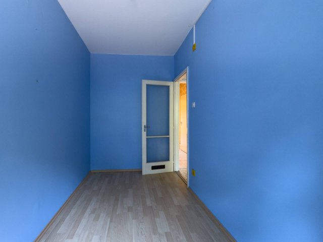 Eladó téglalakás, Romhányon 24.99 M Ft, 4 szobás
