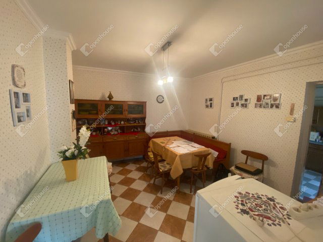 Eladó családi ház, Acsalagon 42.9 M Ft, 3 szobás