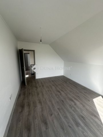 Eladó téglalakás, Pellérden 154.9 M Ft, 5 szobás