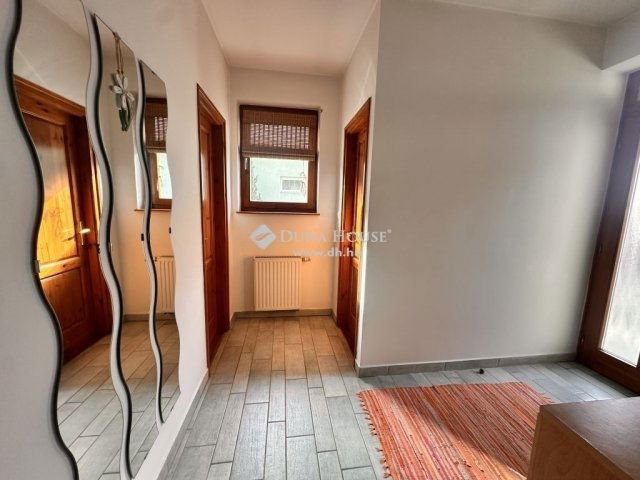 Eladó családi ház, Zalaegerszegen 119.9 M Ft, 4 szobás