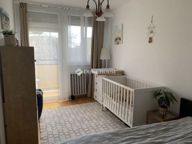 Eladó panellakás, Budapesten, XVI. kerületben 71 M Ft, 2 szobás