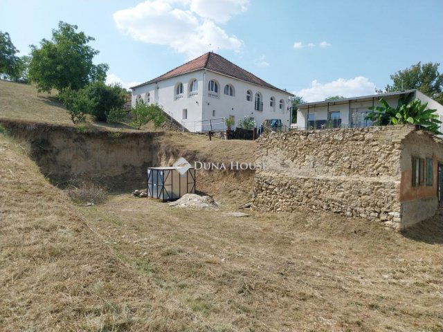Eladó telek, Tatabányán 15 M Ft / költözzbe.hu