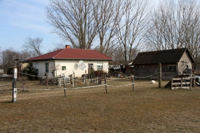 Eladó családi ház, Debrecenben 50 M Ft, 2 szobás
