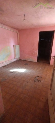 Eladó családi ház, Siklóson 8.5 M Ft, 2 szobás