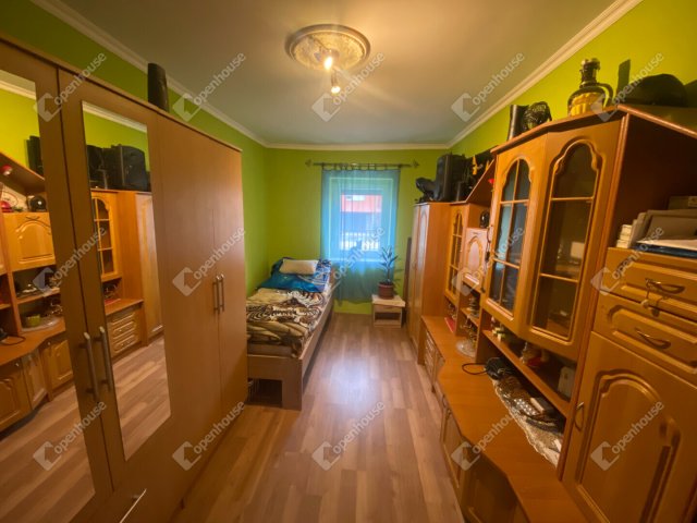 Eladó családi ház, Rábapatonán 54.99 M Ft, 3 szobás