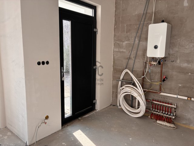 Eladó családi ház, Gödön 109.9 M Ft, 4 szobás