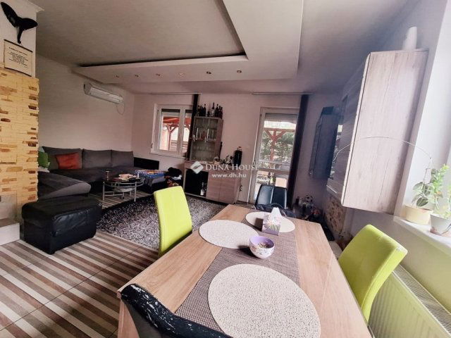 Eladó téglalakás, Budapesten, XVIII. kerületben 123 M Ft