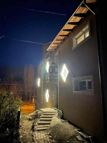 Eladó családi ház, Balatonalmádiban 330 M Ft, 4 szobás