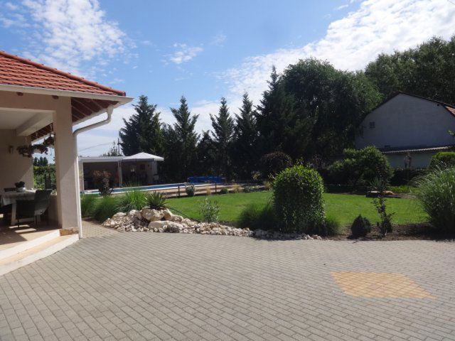 Eladó családi ház, Tiszakécskén, Bem utcában 125 M Ft