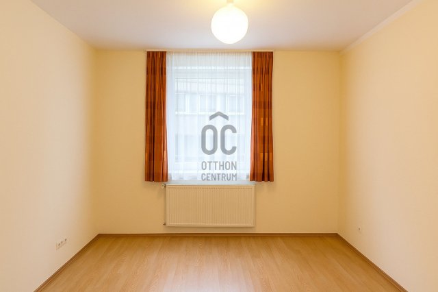 Eladó téglalakás, Budapesten, VIII. kerületben 76.3 M Ft