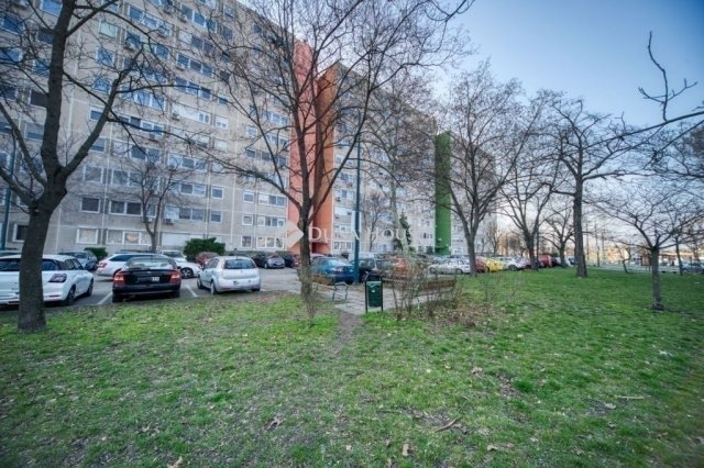 Eladó panellakás, Budapesten, XIV. kerületben 62.9 M Ft, 2 szobás