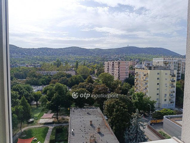 Eladó panellakás, Budapesten, III. kerületben 64.9 M Ft, 2 szobás