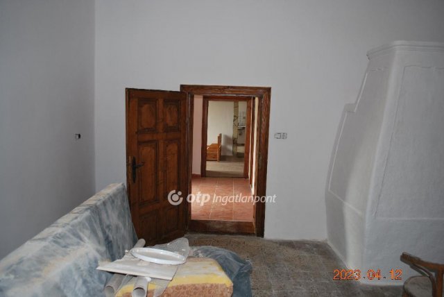 Eladó családi ház, Tiszaszentimrén 14.99 M Ft, 2 szobás