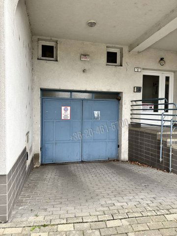 Kiadó garázs, Győrött, Újlak utcában 35 E Ft / hó