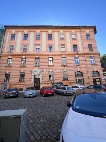Eladó téglalakás, Budapesten, II. kerületben 72.9 M Ft, 1 szobás