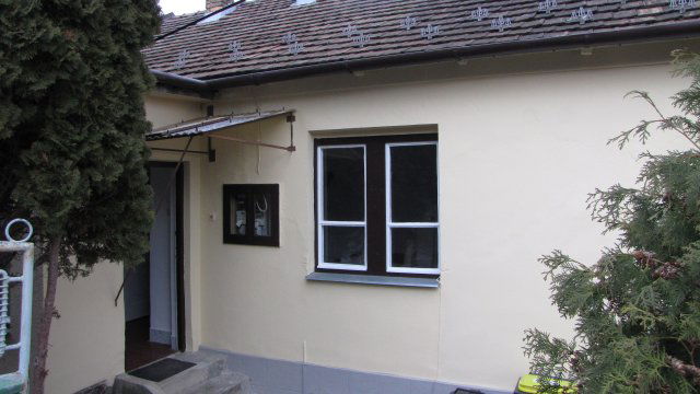 Eladó ikerház, Komlón 17.85 M Ft, 2 szobás